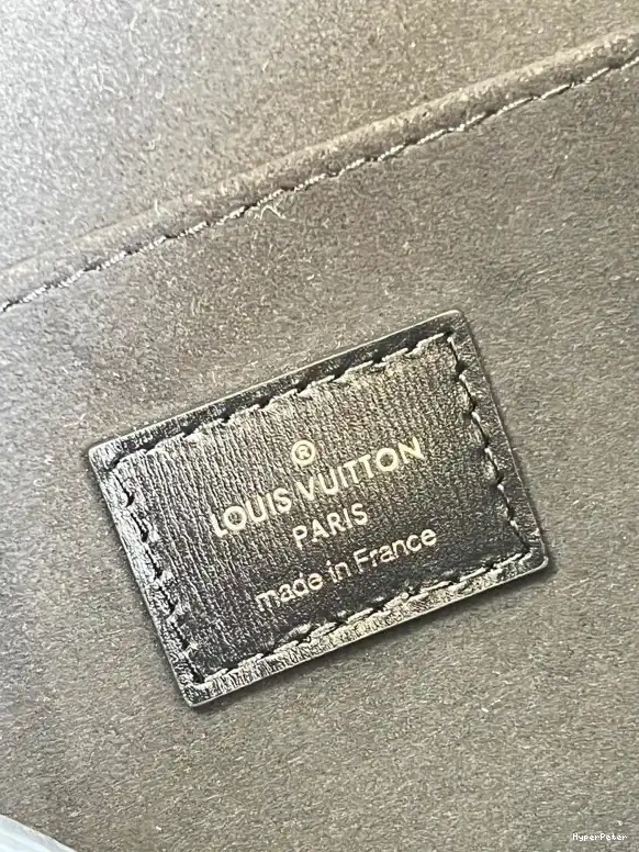 LOUIS MM DAUPHINE VUITTON 0523
